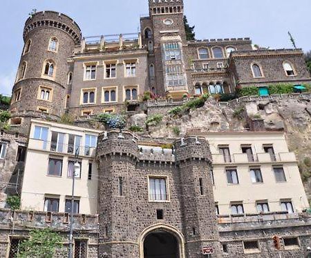 Studio Apartment In Neapolitan Castle Int 28 Экстерьер фото
